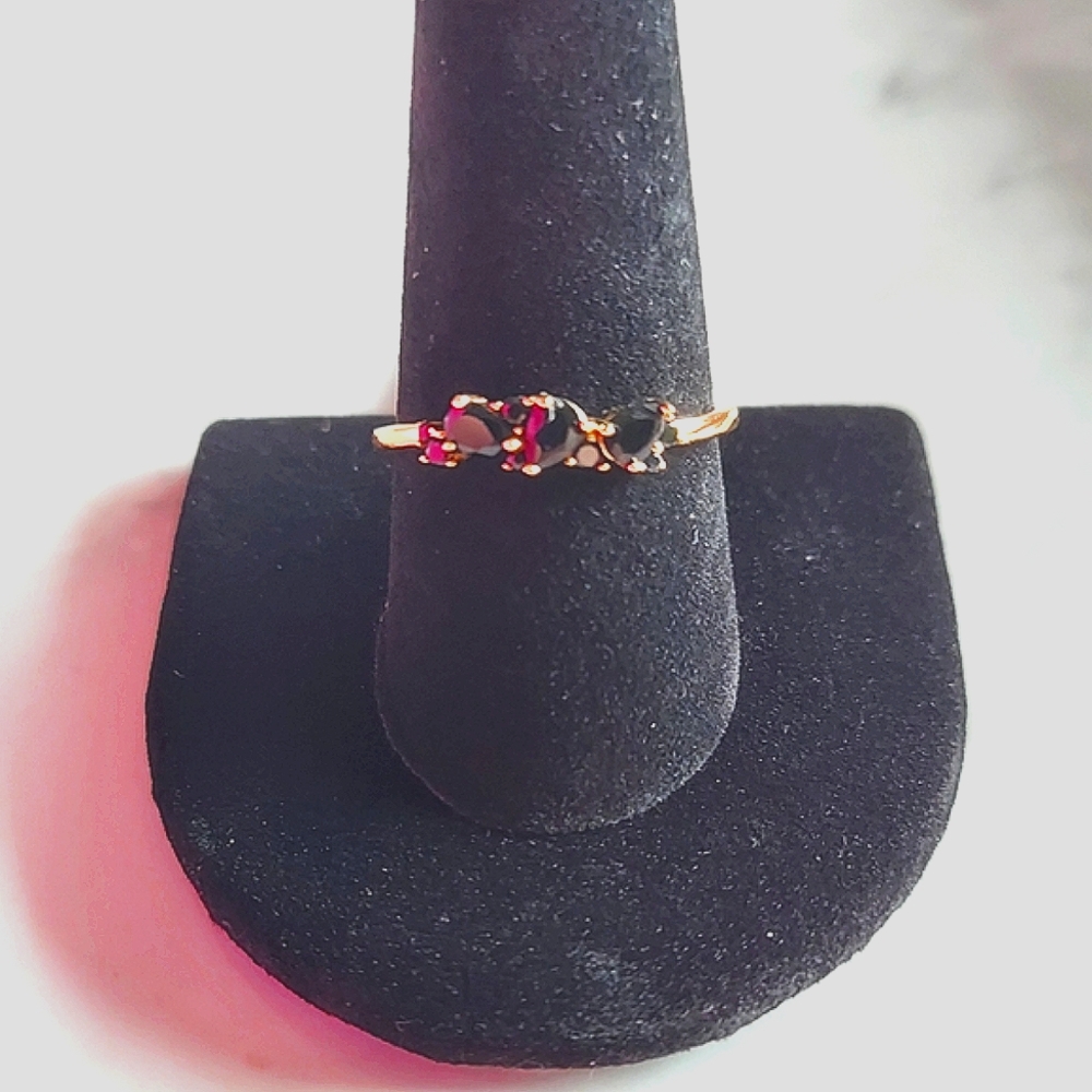 Onyx Gold Ring
